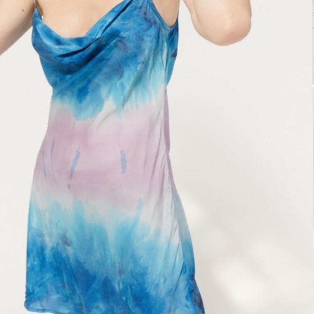 Urban outfitters Luna tie dye cowl neck slip (M)